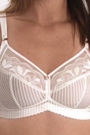 ROSA FAIA SITA 5266 MELLTARTÓ